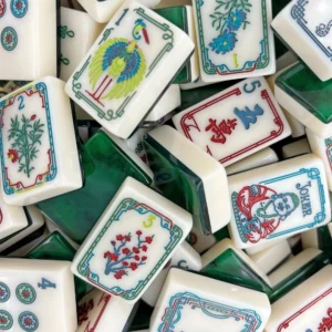 American Mahjong Tiles Acrylic Mahjong Tiles 160 Pieces Home Use Gift Featuring Crystal Tiles Hand-Shuffled Tiles