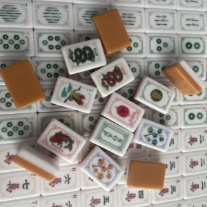 Cross-border American-style Acrylic Mahjong Tiles Double-layer Color-block Hand-rubbed English-letter Numeral-design Mahjong
