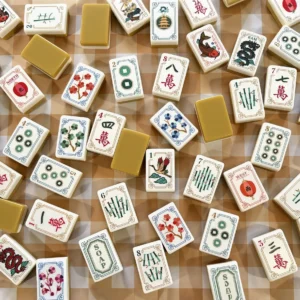 American Acrylic Mahjong Tiles in Ginger Yellow Featuring Cranes and Red Carp160 Pieces Hand-shuffled for Outdoor or Home Use